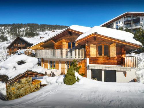 Chalet Le Petit Mazot OVO Network — 4-Star Luxury Hotel in La Clusaz, France