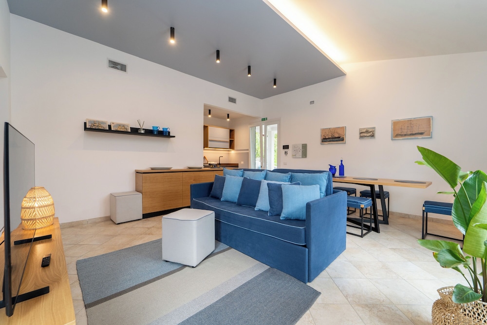 Elbitat Homes Wellness&Spa — 4-Star Luxury Hotel in Rio Nell'elba, Italy
