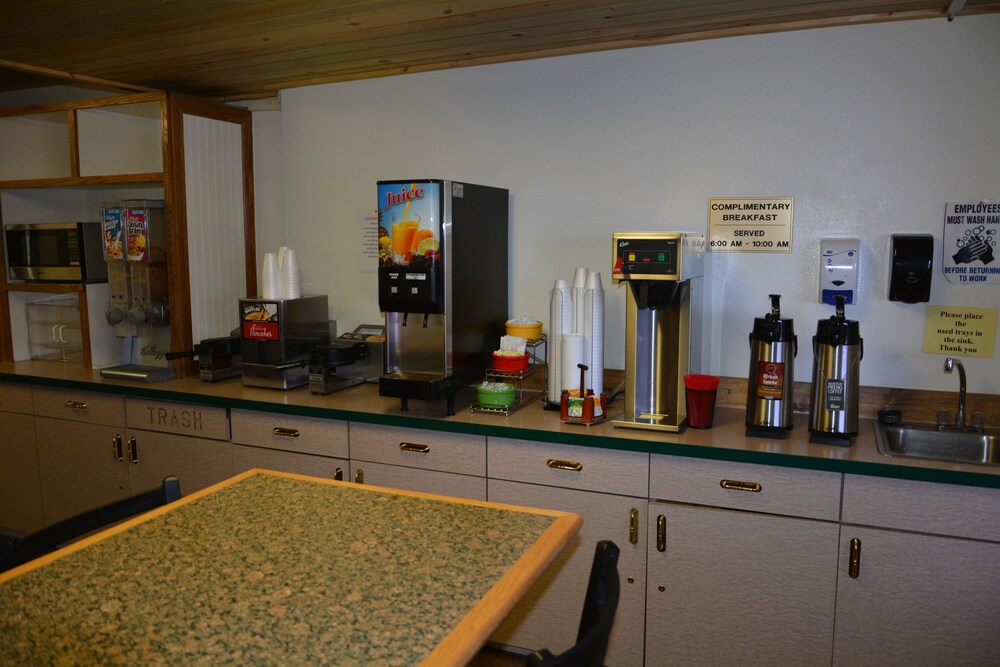 Locomotive Inn - photo 24