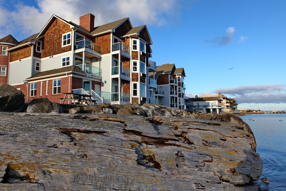 Tides Inn & Suites in Port Townsend, United States