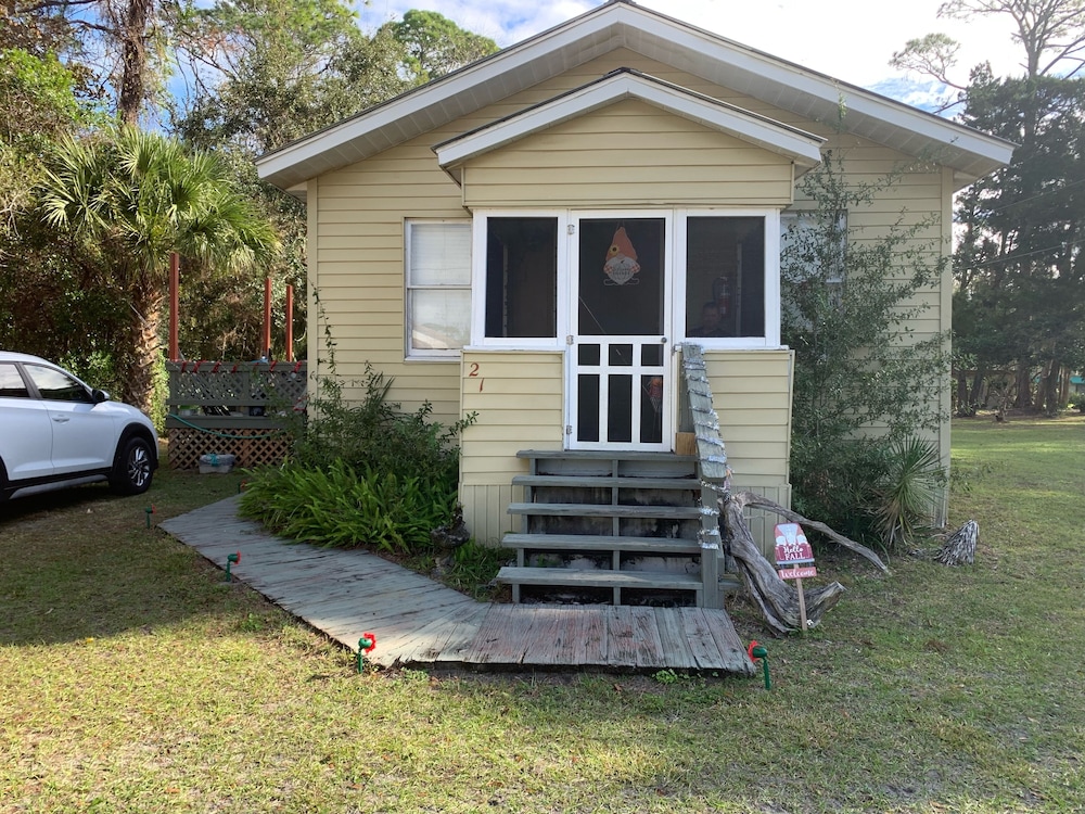 Nature Coast Inn - photo 77