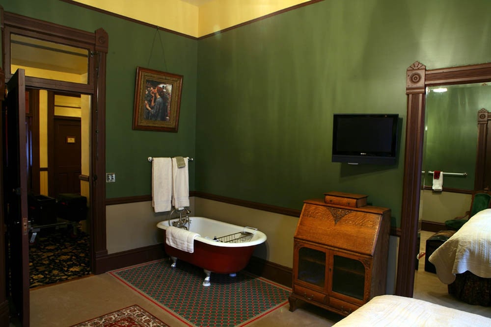 Martin & Mason Hotel - photo 24