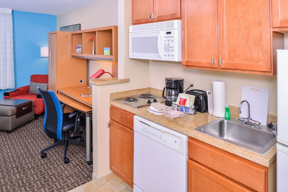 TownePlace Suites Thousand Oaks Ventura County - photo 12