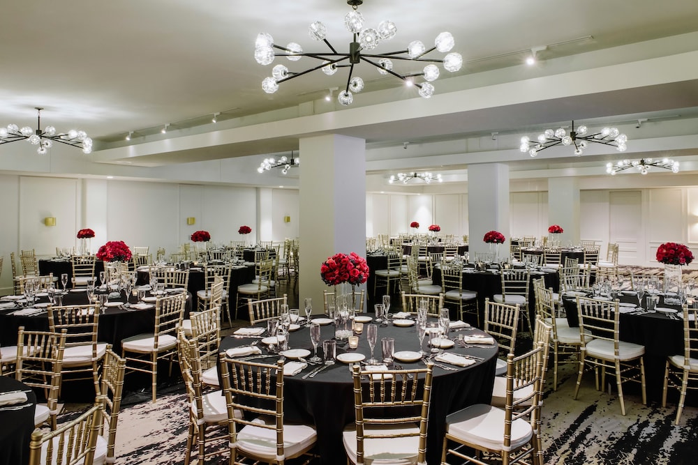 Hotel Covington Cincinnati Riverfront - photo 99