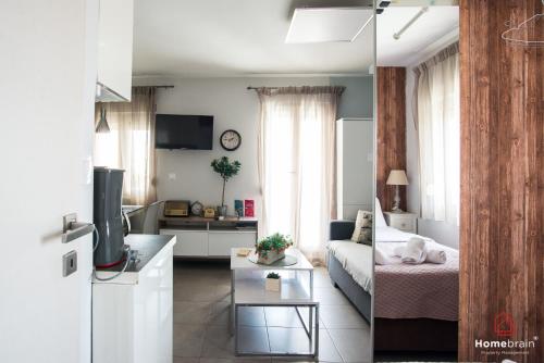 Pomegranade Luxury Apartment — 4-Star Luxury Hotel in Alexandroupoli, Greece
