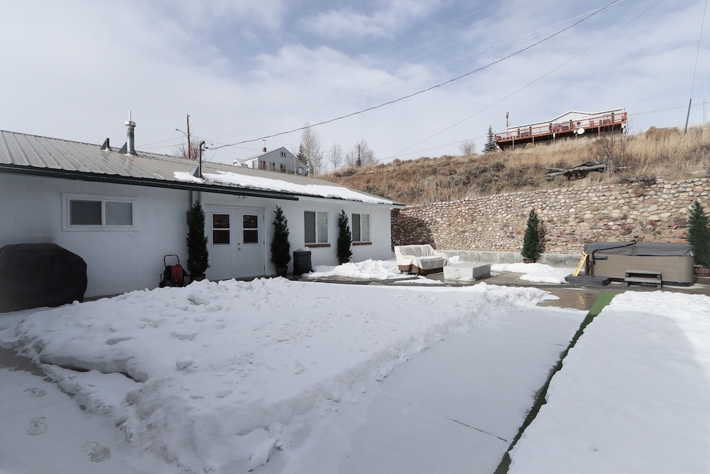 Downtown Granby Retreat & Spa in Granby, United States