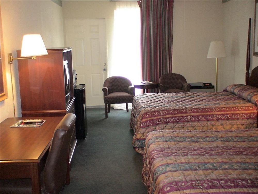 Greenway Inn & Suites - featured photo
