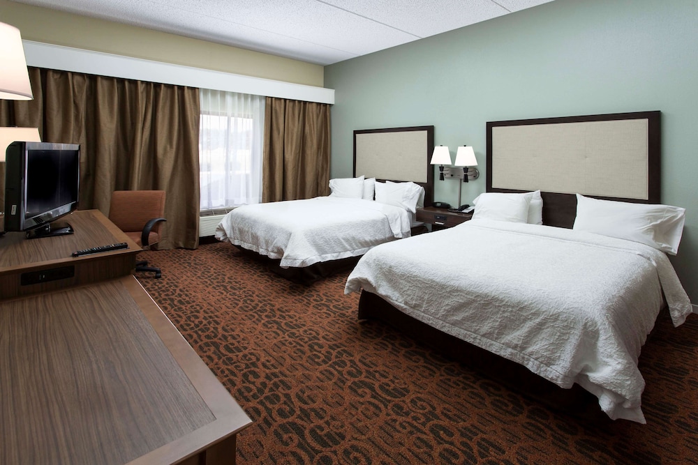 Hampton Inn by Hilton Troy - photo 16