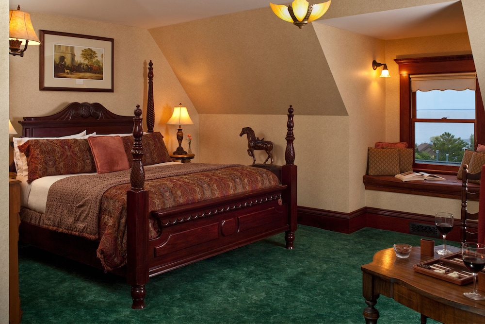 Old Rittenhouse Inn - photo 39