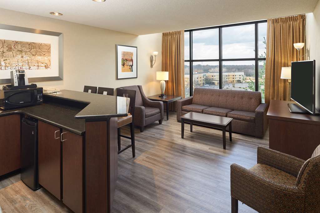 Wyndham Executive Center Columbia - photo 7