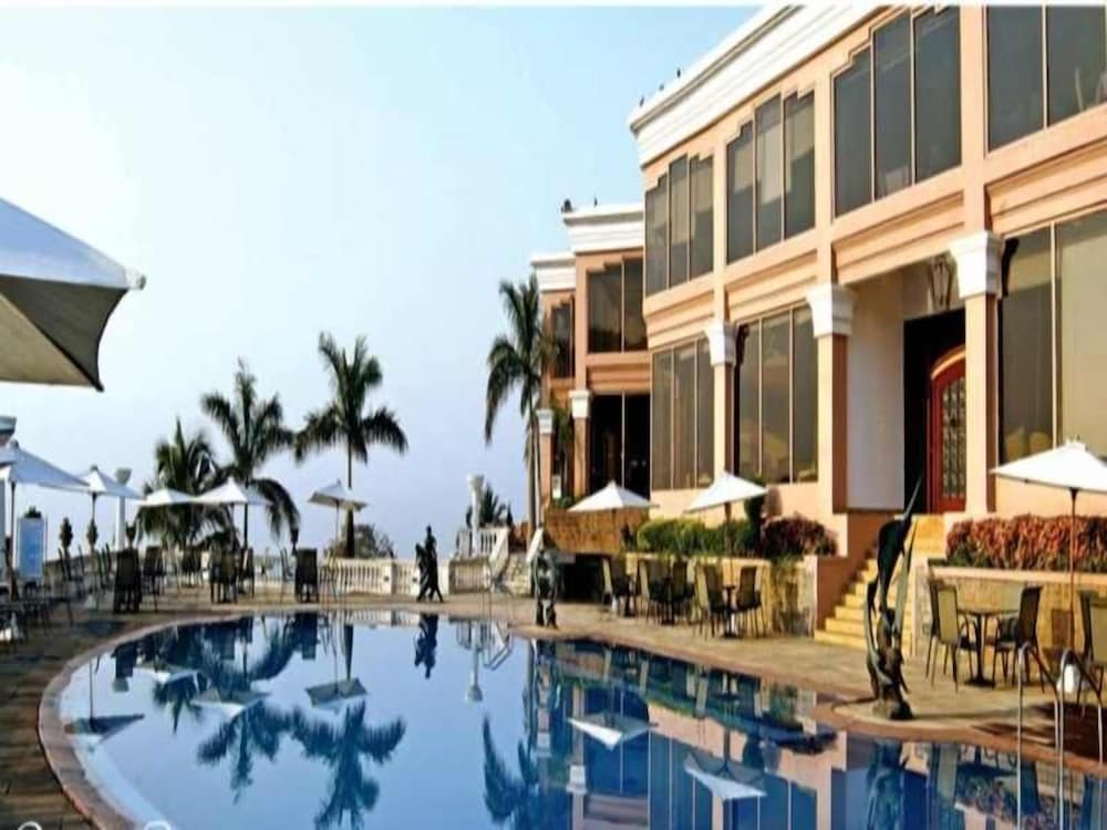 Palms Hotel - last minute hotel in Mumbai