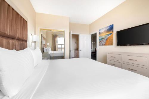Hilton Vacation Club Riviera Beach & Shores - photo 29