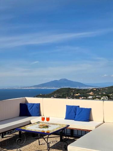SUN & RELAX relaxing location with seaview in Massa Lubrense, Italy