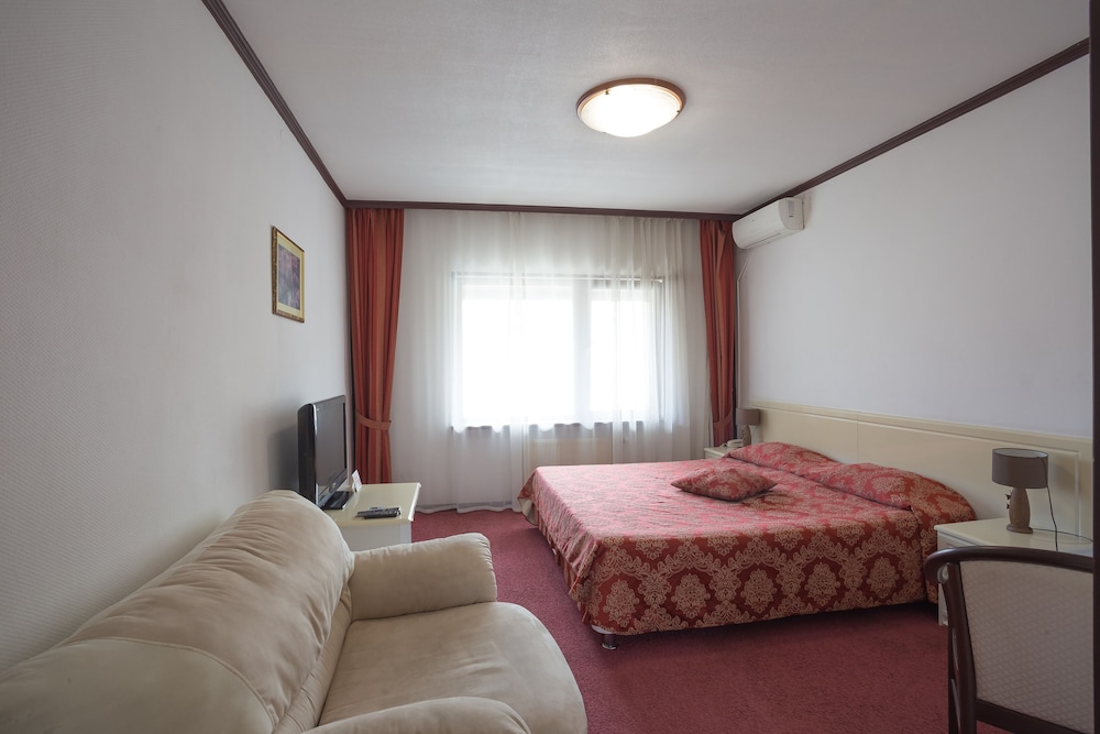 Genrih — Dagomys — photo 5