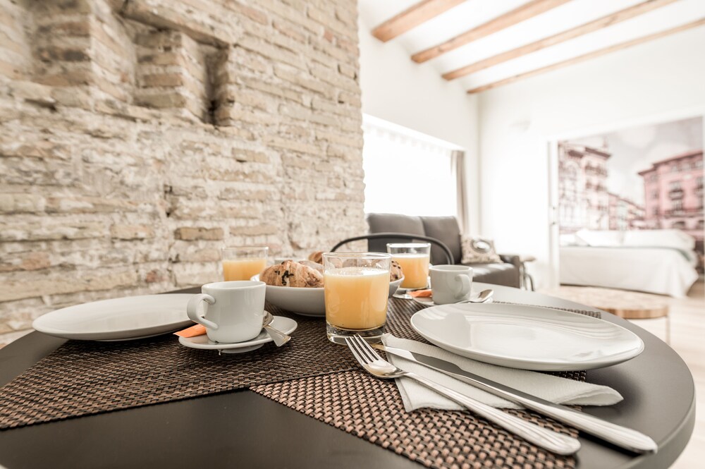 La Torre Boutique Apartamentos — 4-Star Luxury Hotel in Teruel, Spain
