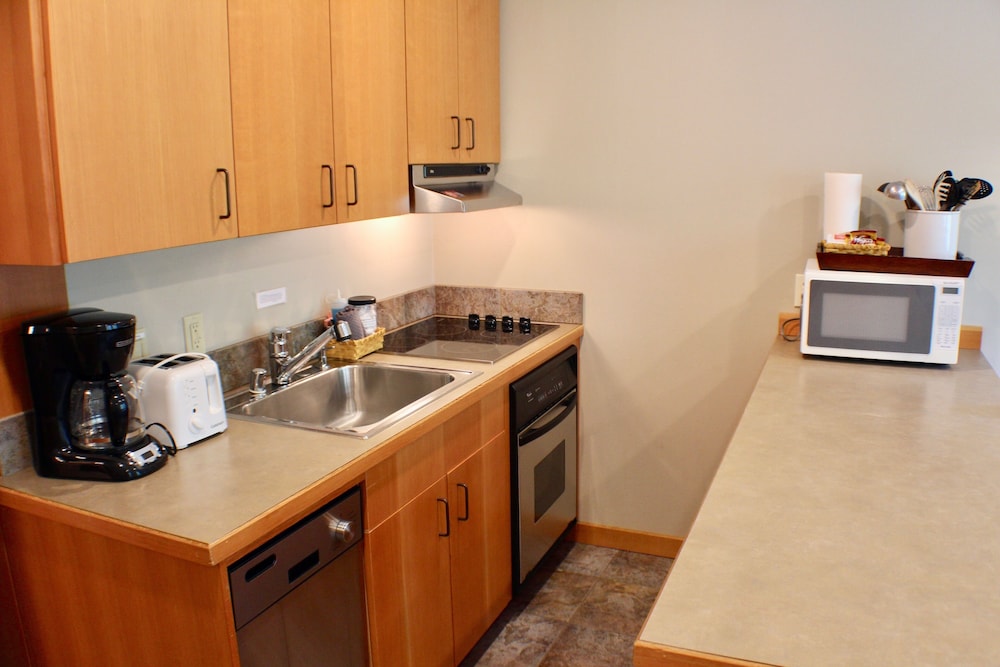 Crystal Chalets Condominiums at Crystal Mountain Ski Resort - photo 60