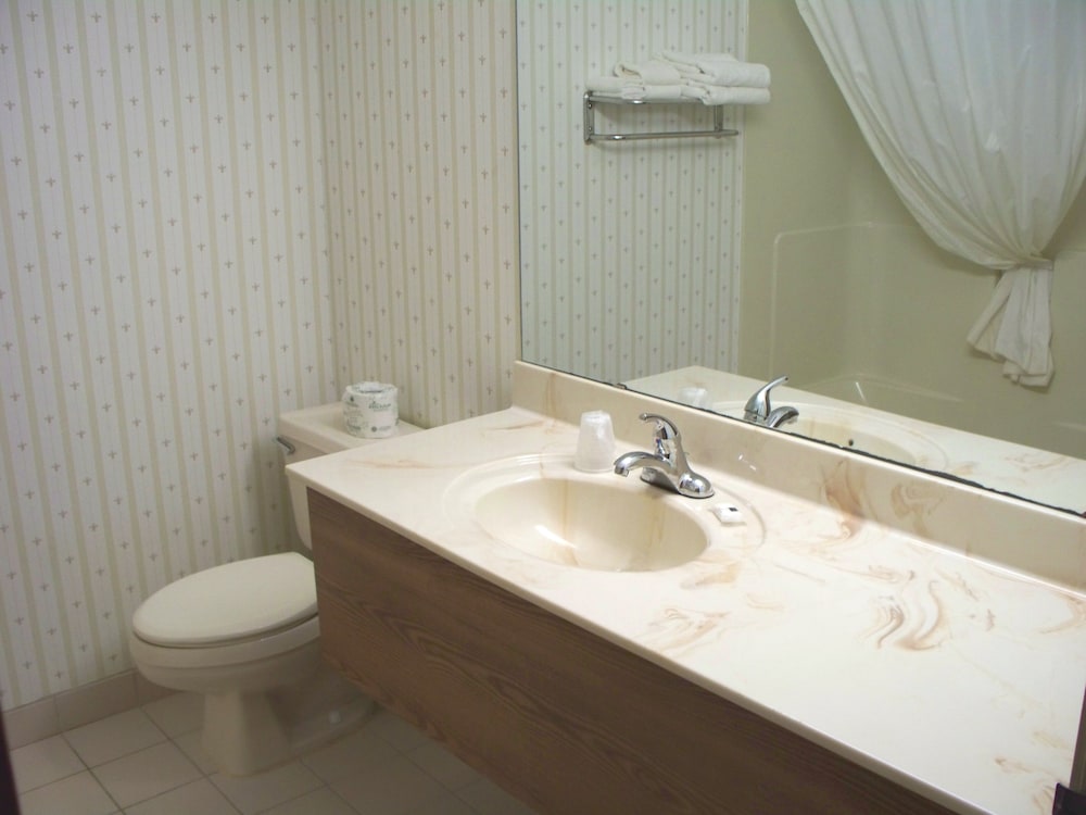 Country Inn Deerwood - photo 34