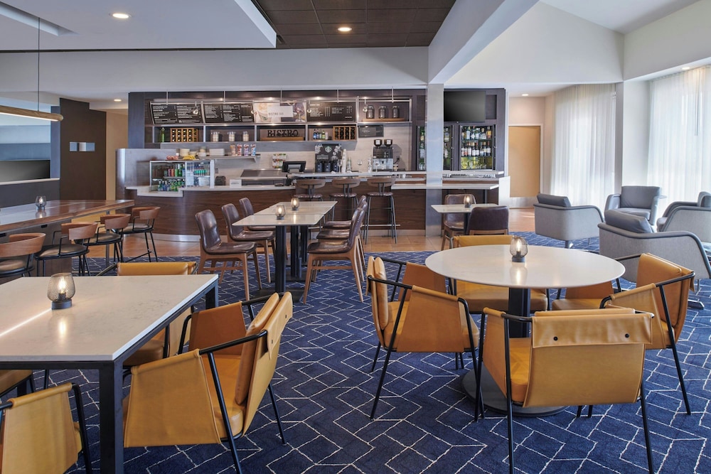 Courtyard by Marriott Detroit Livonia - photo 44