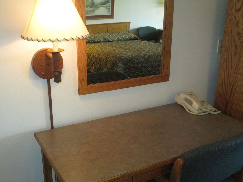 Bozeman Inn - photo 14