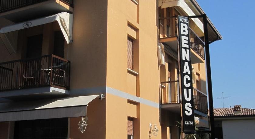 Hotel Benacus - last minute hotel in Bardolino