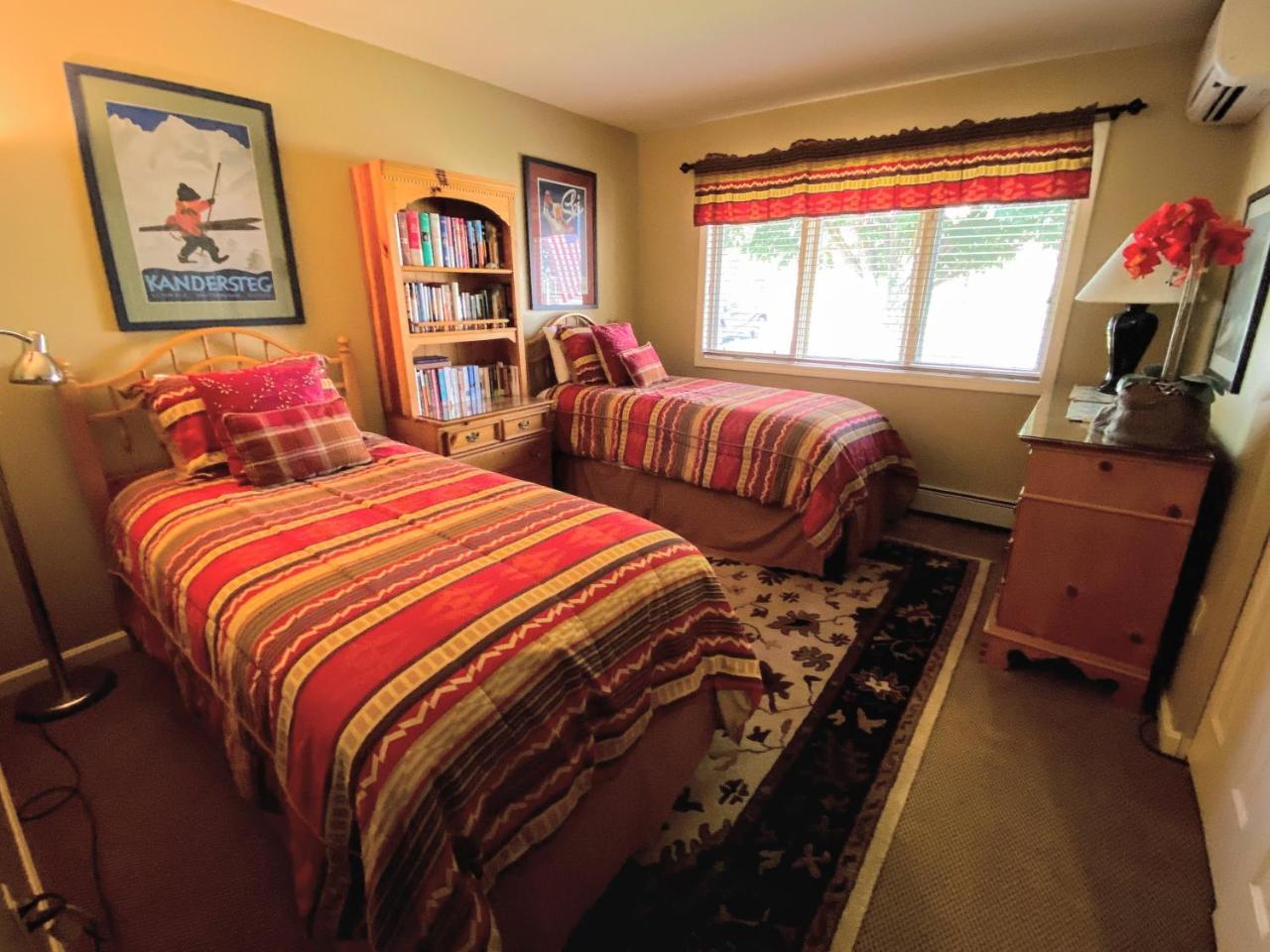 F8 Luxurious Mt Washington Hotel golf course home Wifi cable air conditioning - photo 25