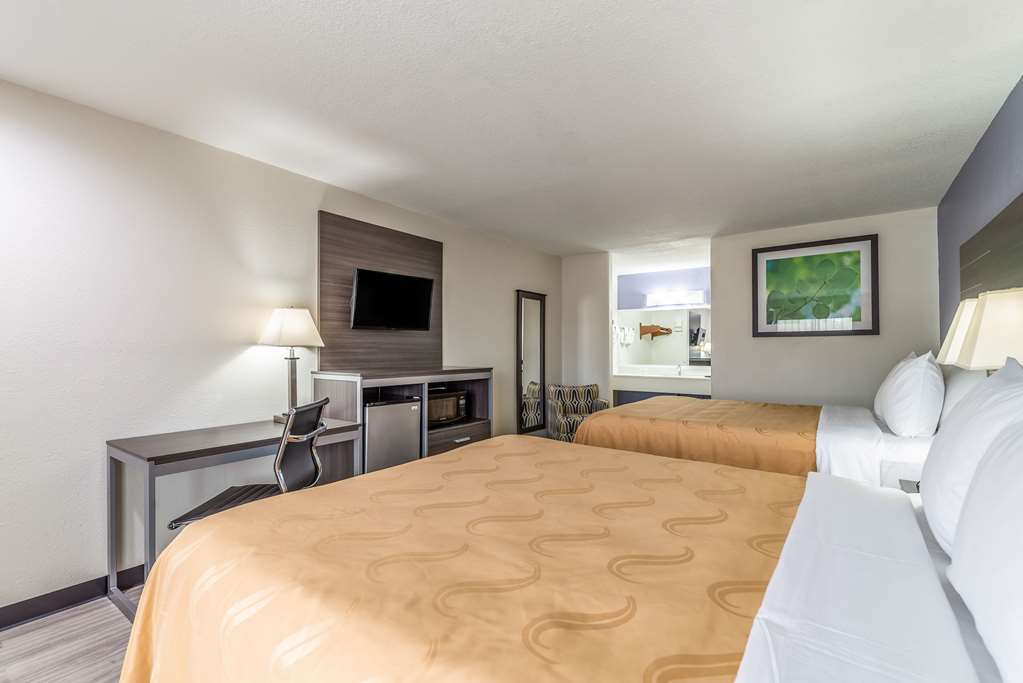 Quality Inn & Suites Canton - photo 17