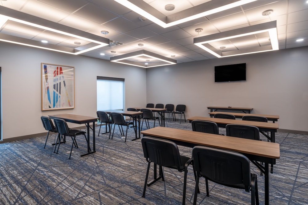 Holiday Inn Express Gaffney by IHG - photo 26