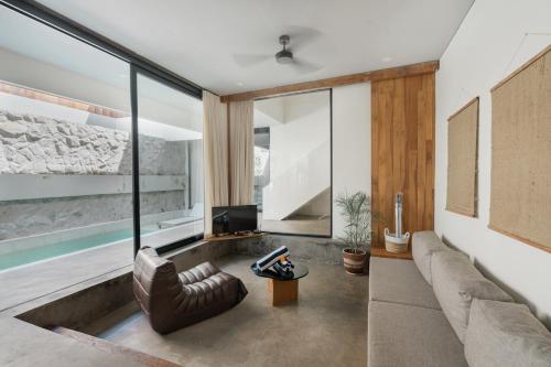 Villa Kanan Seminyak Stylish 2BR Villa Private Pool — 4-Star Luxury Hotel in Seminyak, Indonesia