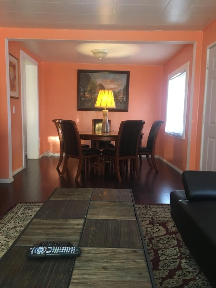 Century Inn - photo 14