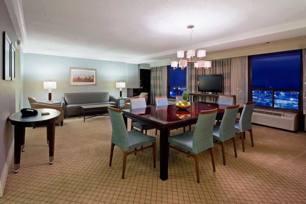 Hotel Belvoir Springfield - photo 12