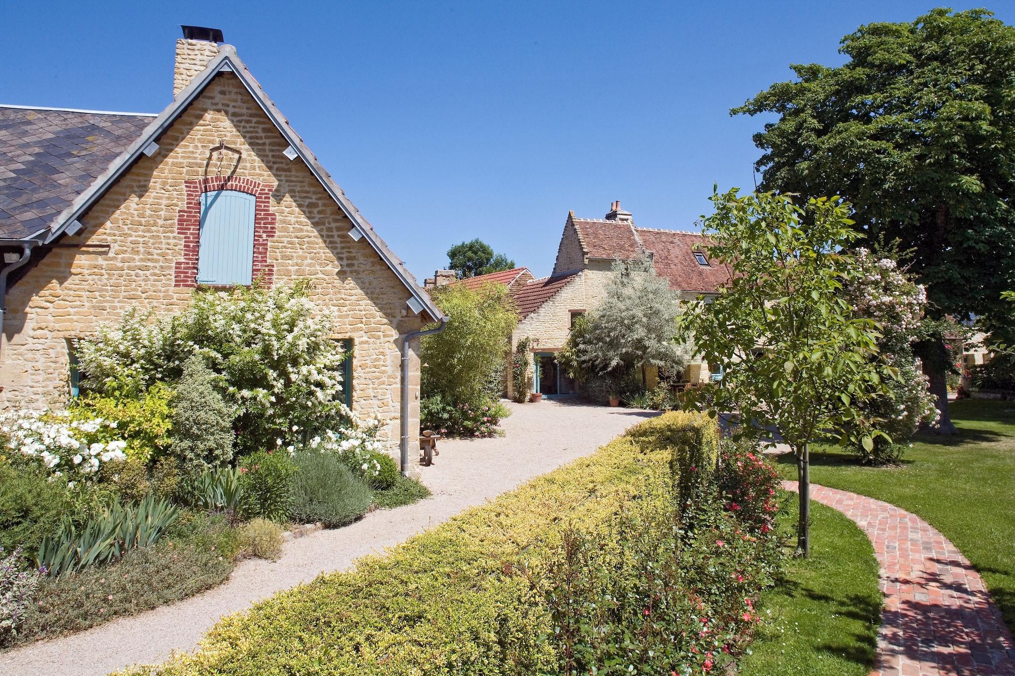 Chambres d'Hôtes La Ferme de L'Oudon & Spa — 4-Star Luxury Hotel in Caen, France