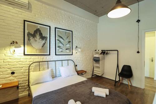 Chic Abanotubani Apt By Wehost