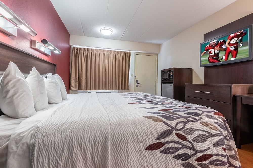 Red Roof Inn Merrillville - photo 22