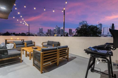Stylish DTLA Home With Views — 4-Star Luxury Hotel in Los Angeles, United States