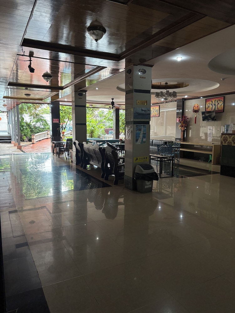 China Town Hotel — hotel in Belize City