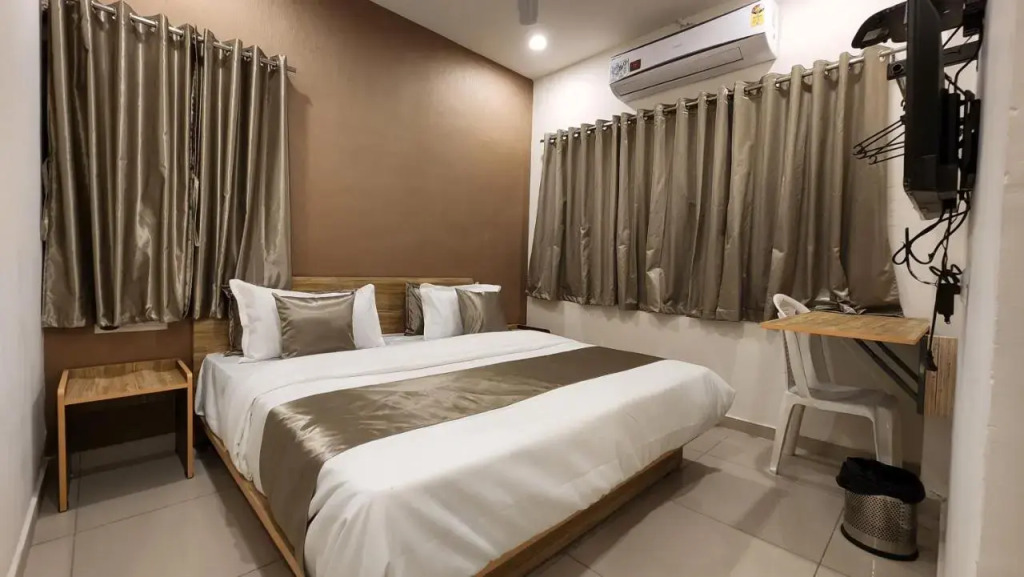 Hotel Nova Shine — Rajkot — photo 3