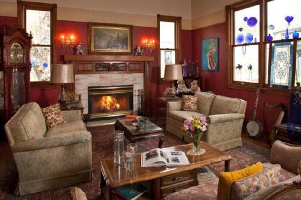 Cliff Cottage Inn Victorian B&B and Boutique Hotel - photo 2