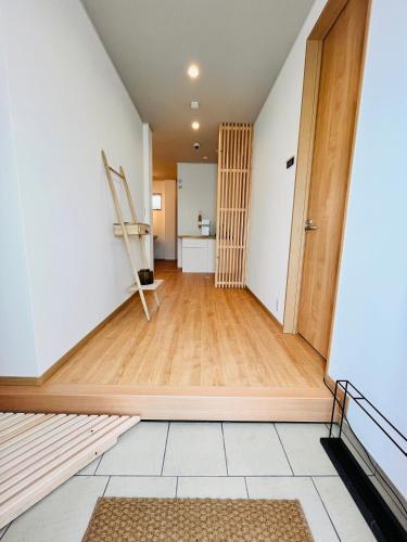 Hotel Kusanagi — Nanao