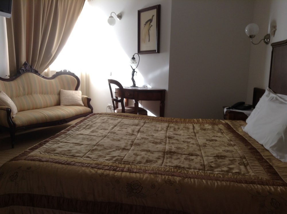 Hotel Mazzoleni — Roncola