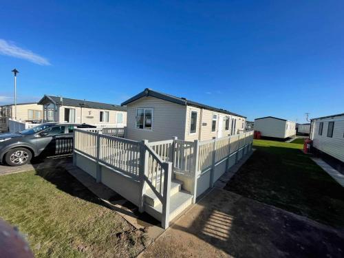 8 Berth Deluxe Caravan Palm Grove 142 Golden Palm Chapel St Leonards in Chapel Saint Leonards, United Kingdom