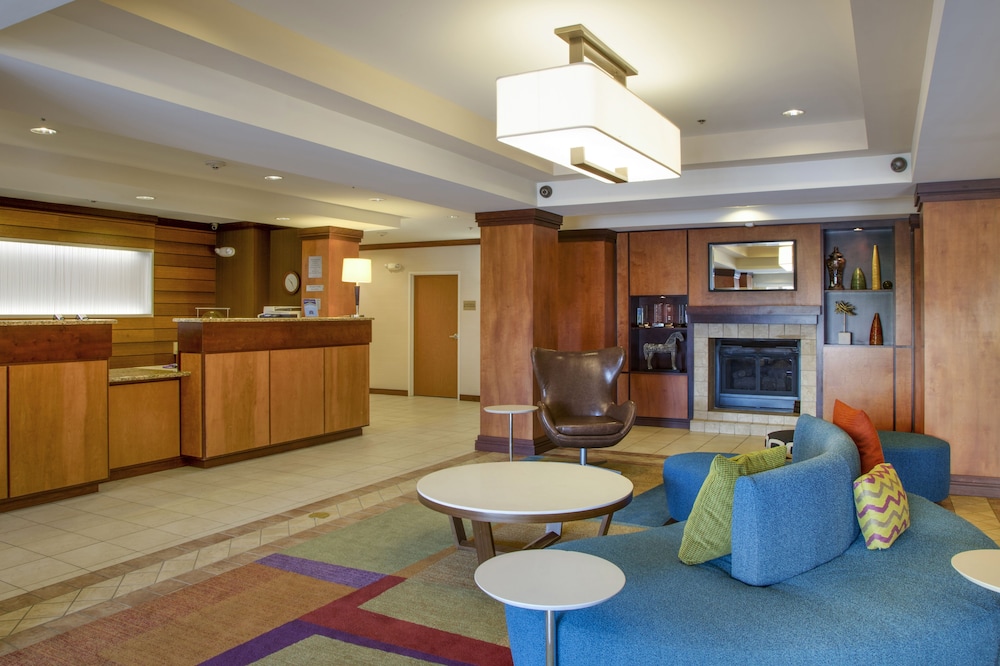 Fairfield Inn & Suites by Marriott South Hill - photo 6