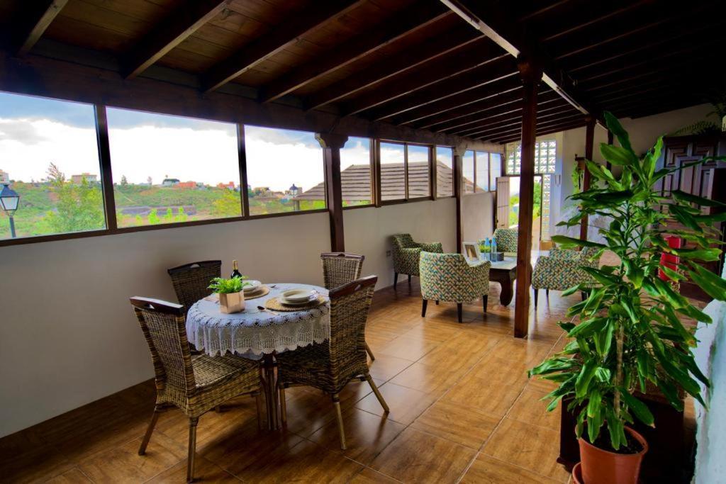 Casa Cueva la Herencia — 4-Star Luxury Hotel in San Miguel De Abona, Spain