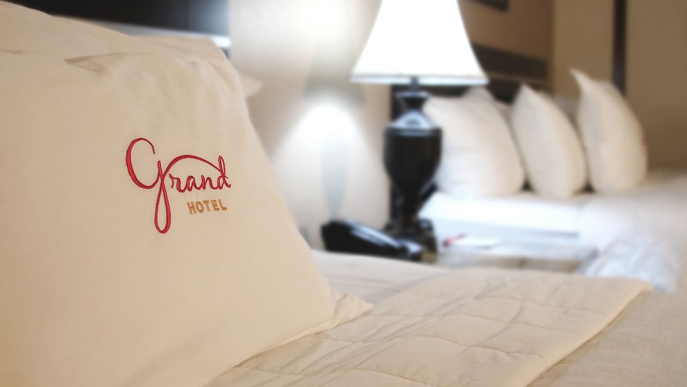 Grand Hotel - photo 4