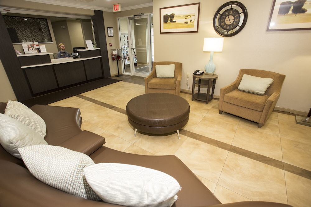 Candlewood Suites Port Arthur Nederland by IHG - photo 32