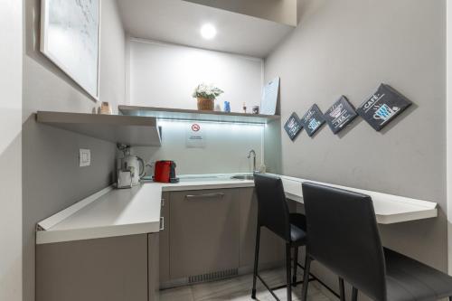 Chezromyk The Kosher B&B — 4-Star Luxury Hotel in Milan, Italy