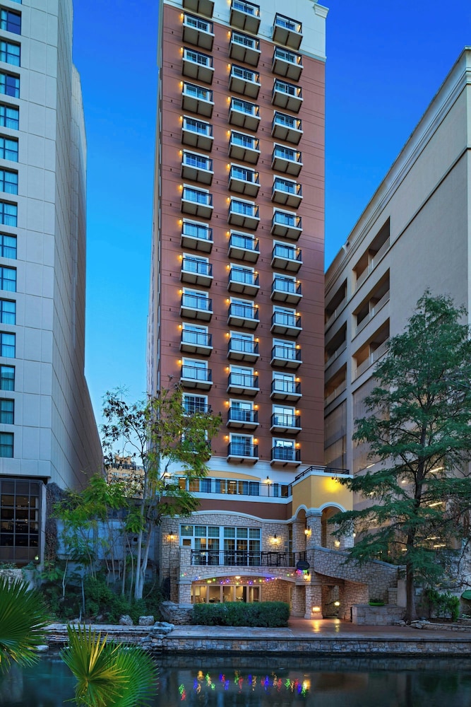 Courtyard Marriott Riverwalk - featured photo
