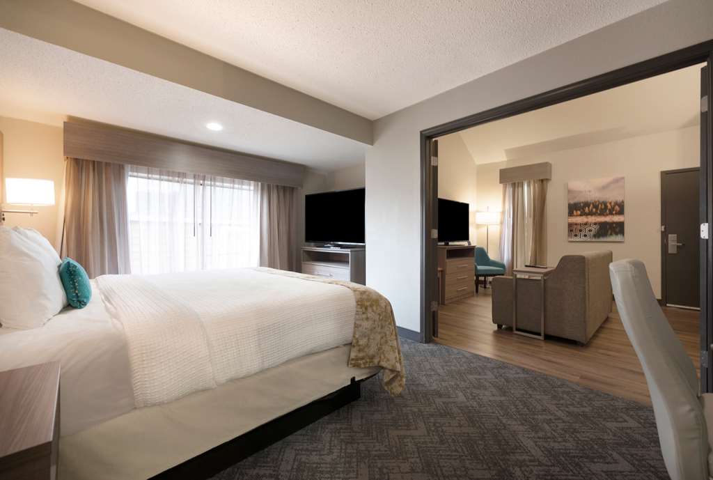 Best Western Fishkill Inn & Suites - photo 26