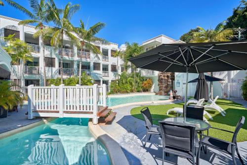Alassio Apartments with direct pool access Palm Cove — 4-Star Luxury Hotel in Palm Cove, Australia