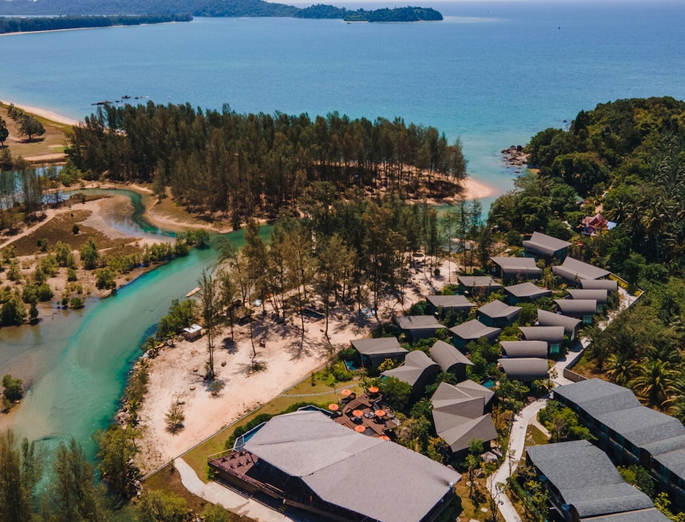 Kalima Resort and Villas Khao Lak — 5-Star Luxury Hotel in Ban Khao Lak, Thailand