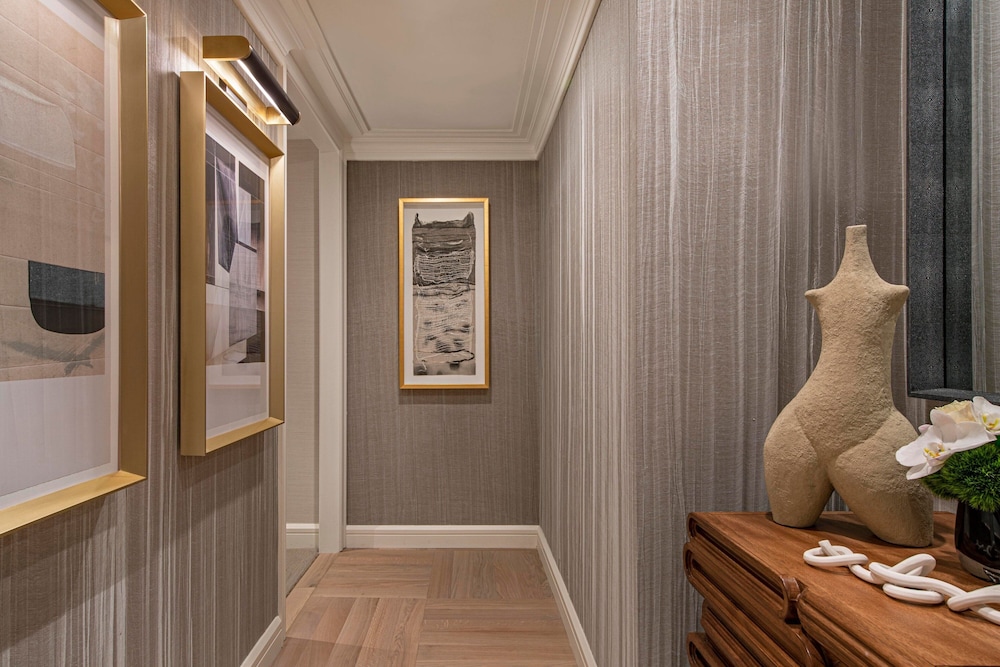 JW Marriott Essex House New York - photo 56